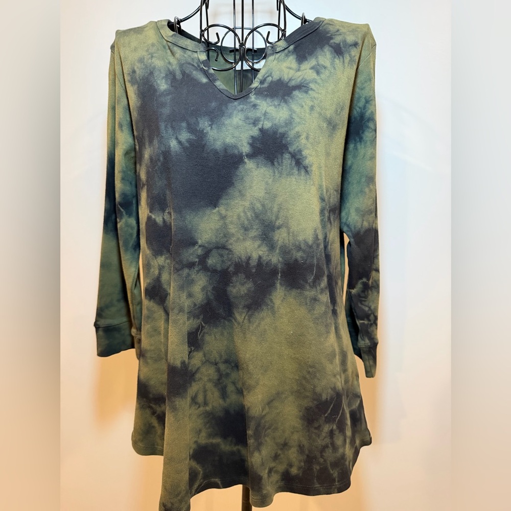 Tie-Dye‎ V-Neck Long Sleeve Tunic - Olive Green